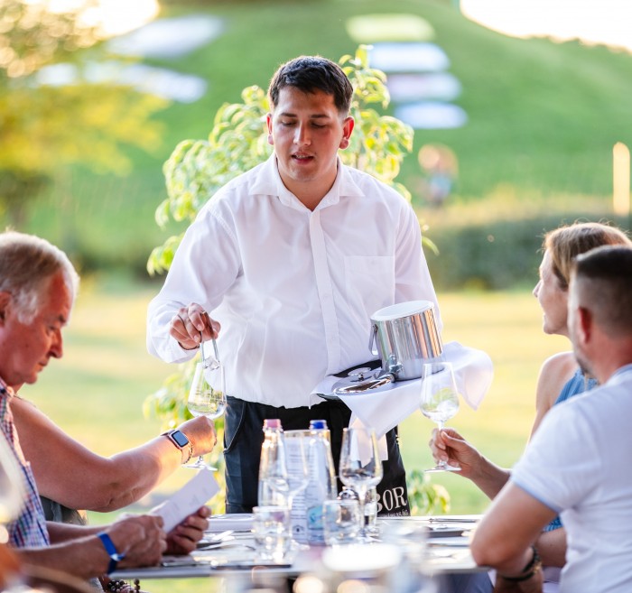 Hungarikum Hotel - Kreinbacher pezsgő- és borvacsora (37)