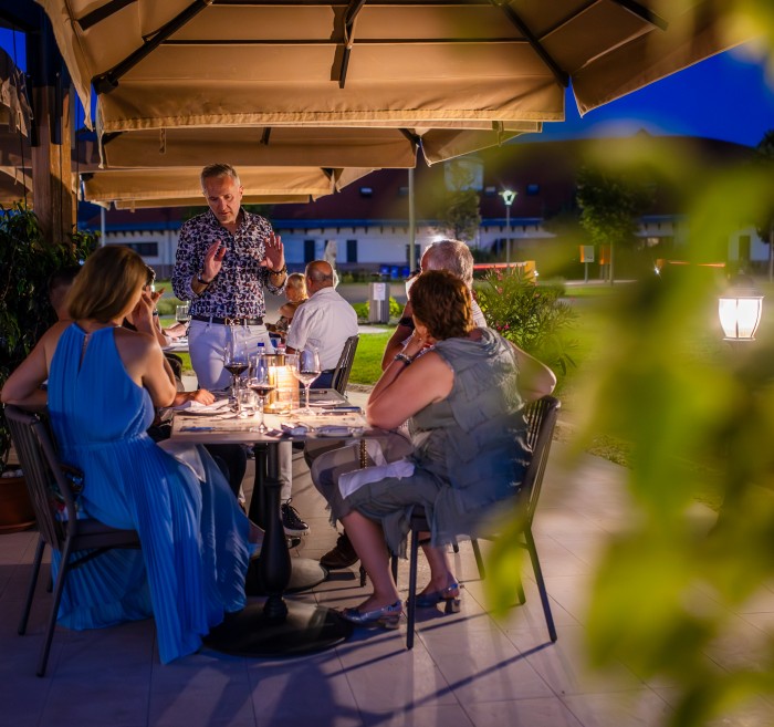 Hungarikum Hotel - Kreinbacher pezsgő- és borvacsora (55)