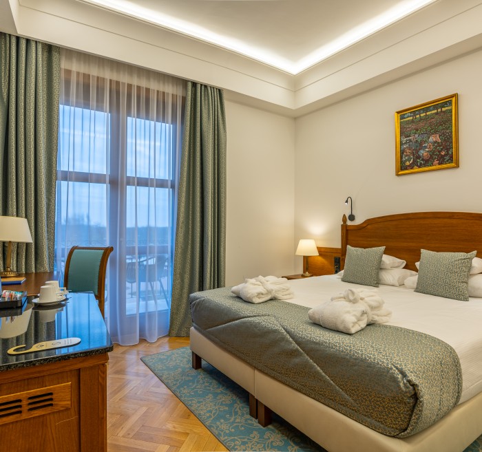 Klasszik kétágyas szobák (1)