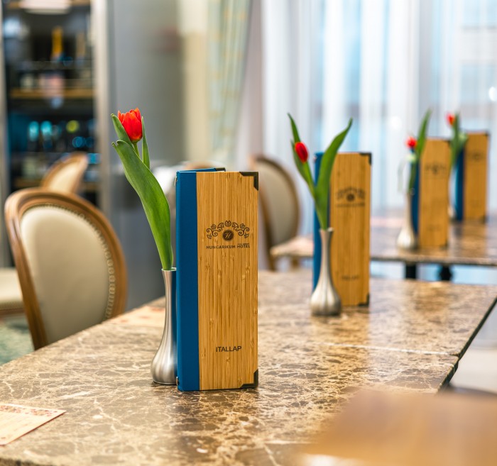 Hungarikum Hotel - Törley Bár 3