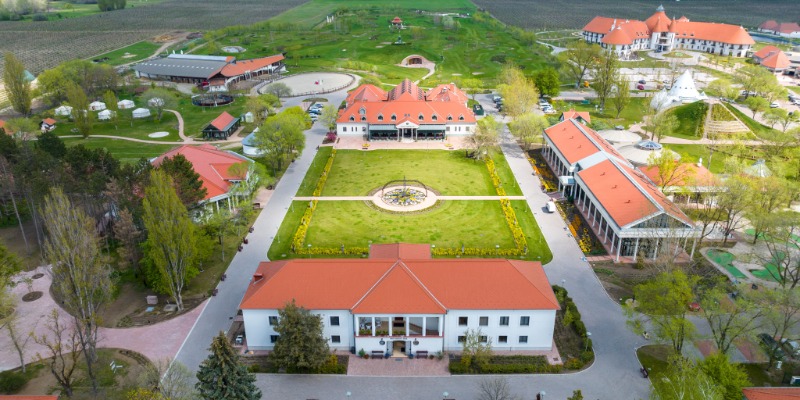 Élménytúra Lakiteleken